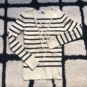 Zara vneck knit top